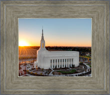 Load image into Gallery viewer, Burley Idaho Last Light
