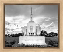 Load image into Gallery viewer, Burley Idaho Eternal - Black and White
