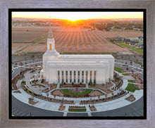 Load image into Gallery viewer, Burley Idaho Light of The Sun
