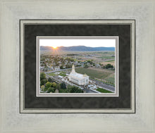 Load image into Gallery viewer, Ephraim Utah on High
