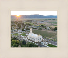Load image into Gallery viewer, Ephraim Utah on High
