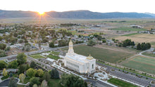 Load image into Gallery viewer, Ephraim Utah on High
