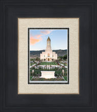 Load image into Gallery viewer, Ephraim Utah at Sunset
