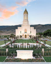 Load image into Gallery viewer, Ephraim Utah at Sunset
