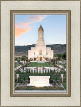 Load image into Gallery viewer, Ephraim Utah at Sunset
