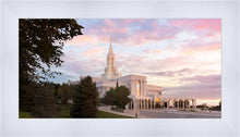 Load image into Gallery viewer, Bountiful Pastel Light
