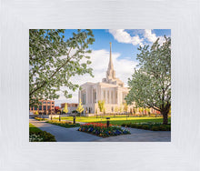 Load image into Gallery viewer, Ogden Grounds
