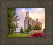 Load image into Gallery viewer, Logan Sunset Pano
