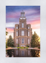 Load image into Gallery viewer, Logan Front
