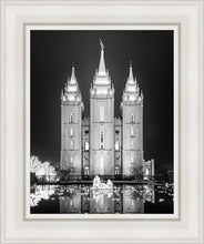 Load image into Gallery viewer, Salt Lake Nativity
