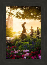 Load image into Gallery viewer, Temple Square Ring Around the Rosies
