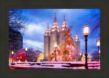 Load image into Gallery viewer, Salt Lake Christmas Temple
