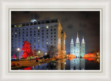 Load image into Gallery viewer, Temple Square Reflecting Pool
