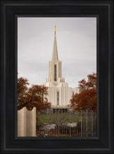 Load image into Gallery viewer, Jordan River Crimson &amp; Wool
