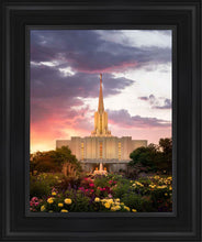 Load image into Gallery viewer, Jordan River Flowers
