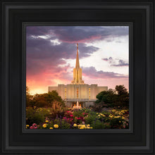 Load image into Gallery viewer, Jordan River Flowers
