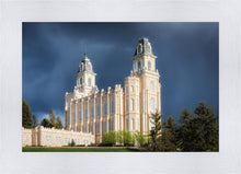 Load image into Gallery viewer, Manti - Stormy Skies
