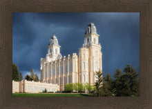 Load image into Gallery viewer, Manti - Stormy Skies
