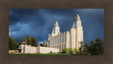 Load image into Gallery viewer, Manti - Stormy Skies
