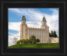 Load image into Gallery viewer, Manti Pageant Hill
