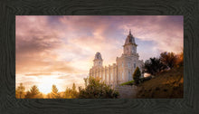 Load image into Gallery viewer, Manti Sunset Panorama
