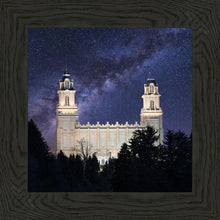 Load image into Gallery viewer, Manti Celestial
