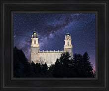 Load image into Gallery viewer, Manti Celestial
