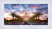 Load image into Gallery viewer, Gilbert Garden Oasis

