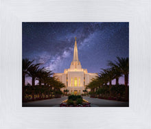 Load image into Gallery viewer, Gilbert Celestial

