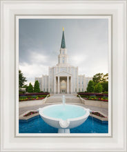 Load image into Gallery viewer, Houston Stormy Fountain
