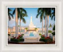 Load image into Gallery viewer, Kona Pastel

