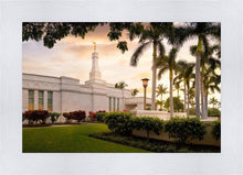 Load image into Gallery viewer, Kona Sunset Panorama
