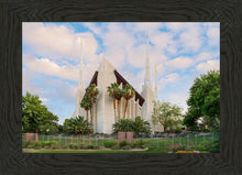 Load image into Gallery viewer, Las Vegas Daytime
