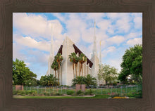 Load image into Gallery viewer, Las Vegas Daytime
