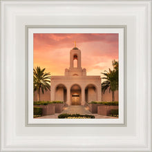 Load image into Gallery viewer, Newport Beach Lift Me Up
