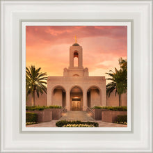 Load image into Gallery viewer, Newport Beach Lift Me Up
