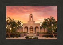 Load image into Gallery viewer, Newport Beach Lift Me Up
