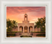 Load image into Gallery viewer, Newport Beach Lift Me Up
