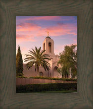 Load image into Gallery viewer, Newport Beach Daybreak
