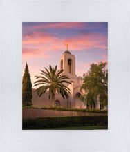 Load image into Gallery viewer, Newport Beach Daybreak
