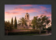 Load image into Gallery viewer, Newport Beach Daybreak
