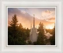 Load image into Gallery viewer, Portland High Glow
