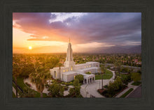Load image into Gallery viewer, Redlands Highlands
