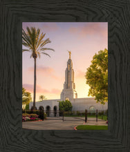 Load image into Gallery viewer, Redlands Eventide
