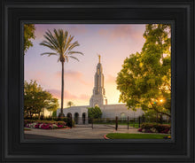 Load image into Gallery viewer, Redlands Eventide
