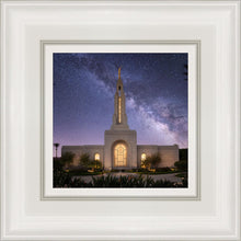Load image into Gallery viewer, Redlands Celestial
