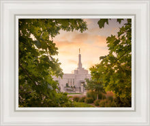 Load image into Gallery viewer, Reno Gardens
