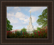 Load image into Gallery viewer, Sacramento Flowers
