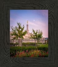 Load image into Gallery viewer, Spokane Flowers
