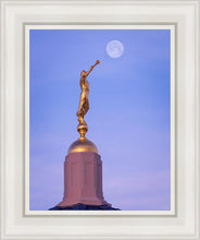 Load image into Gallery viewer, Tucson Trumpet Moon
